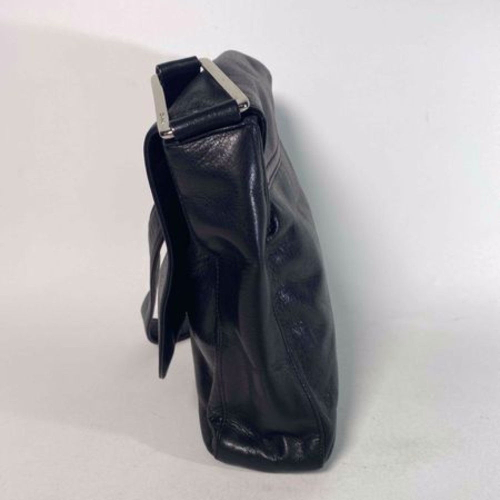 DKNY Shoulder Bag Leather Black Flap Snap Closure - Picture 2 of 6